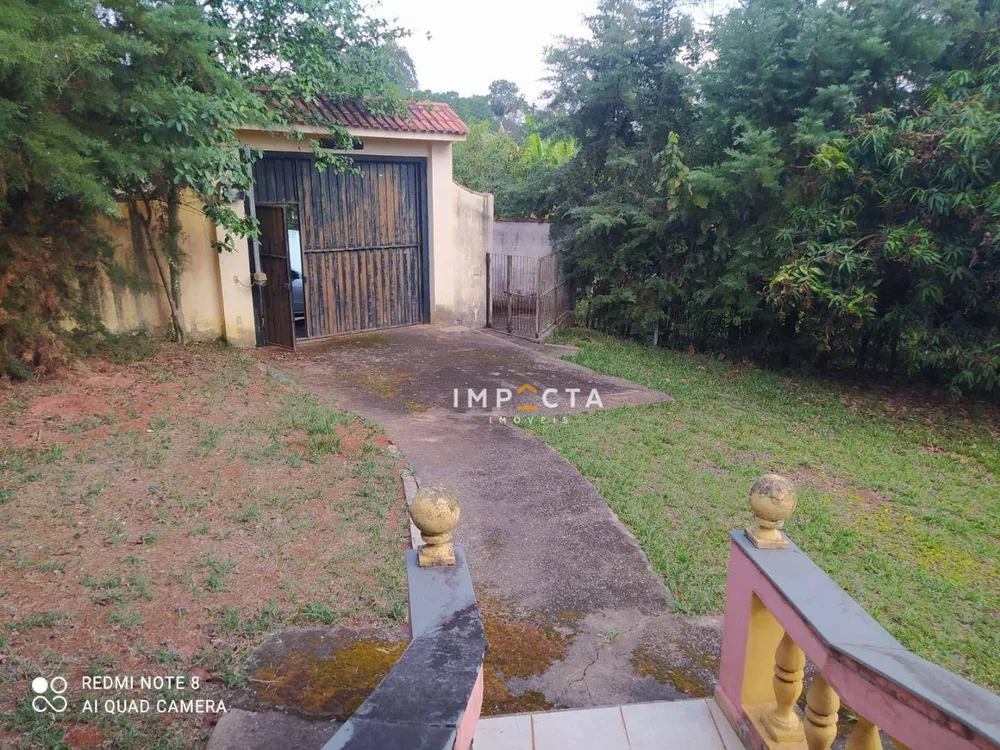 Chácara, 2 quartos, 2260 m² - Foto 2