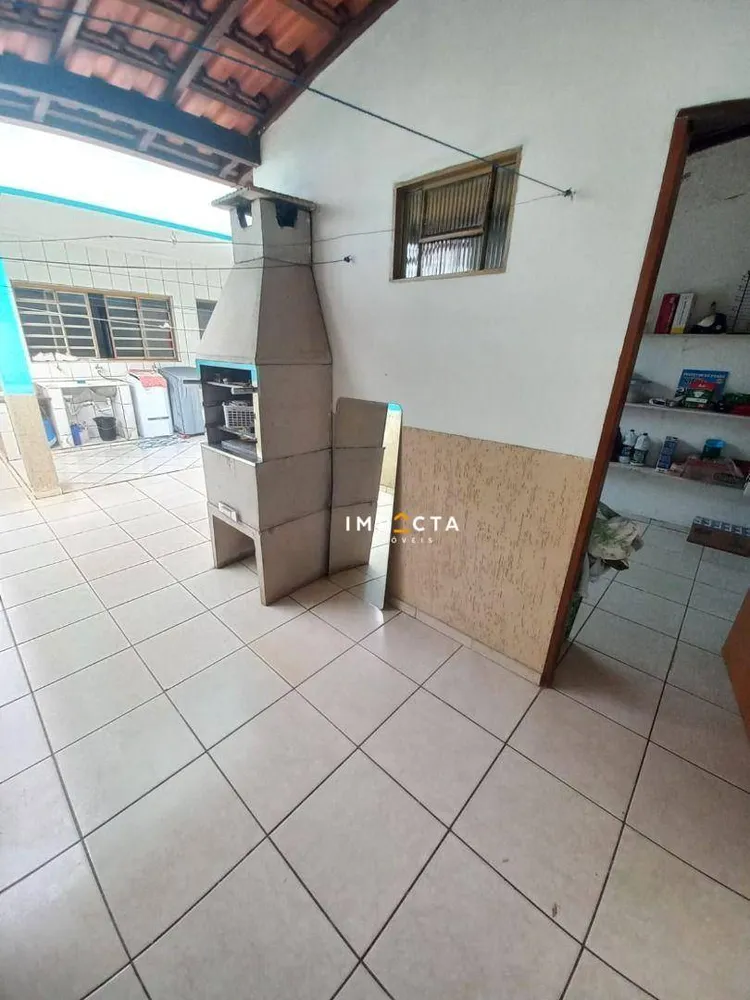 Casa, 3 quartos, 192 m² - Foto 4