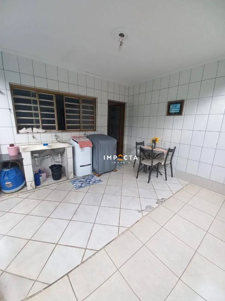 Casa, 3 quartos, 192 m² - Foto 3