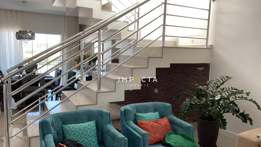 Casa, 3 quartos, 315 m² - Foto 3