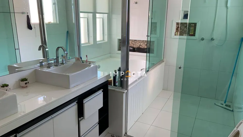 Casa, 3 quartos, 315 m² - Foto 4