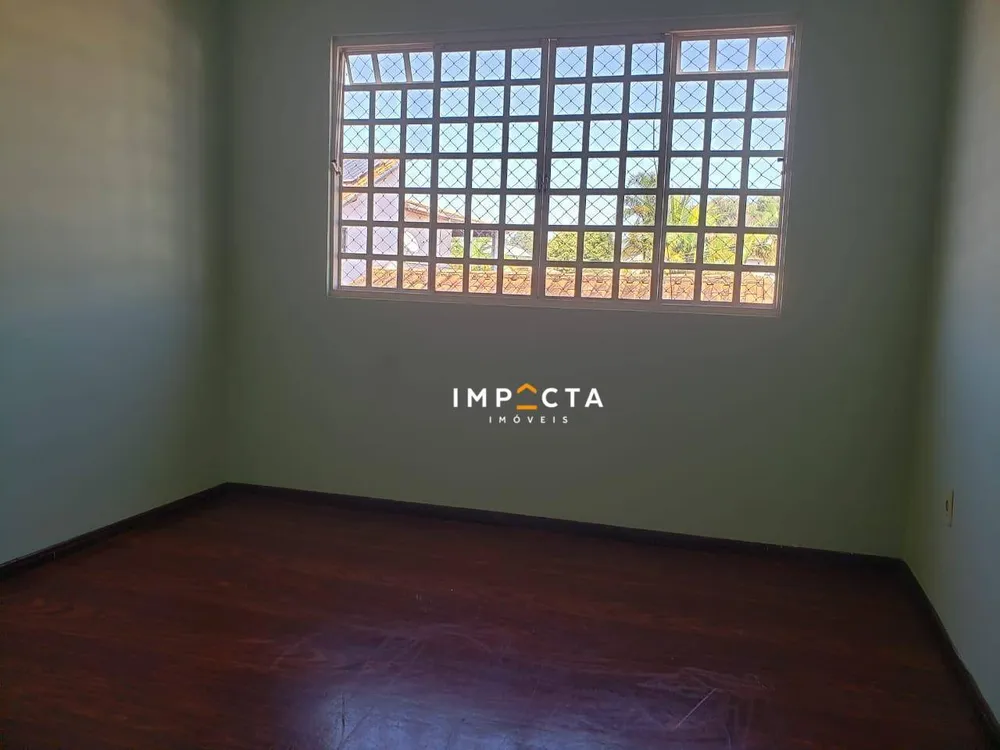 Casa, 3 quartos, 210 m² - Foto 1