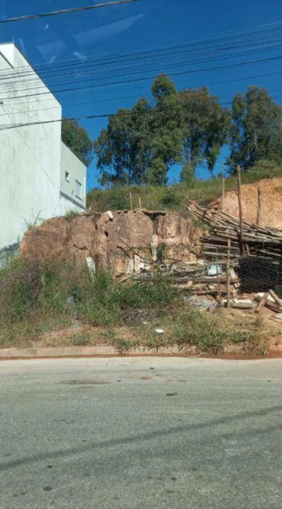 Terreno, 240 m² - Foto 1