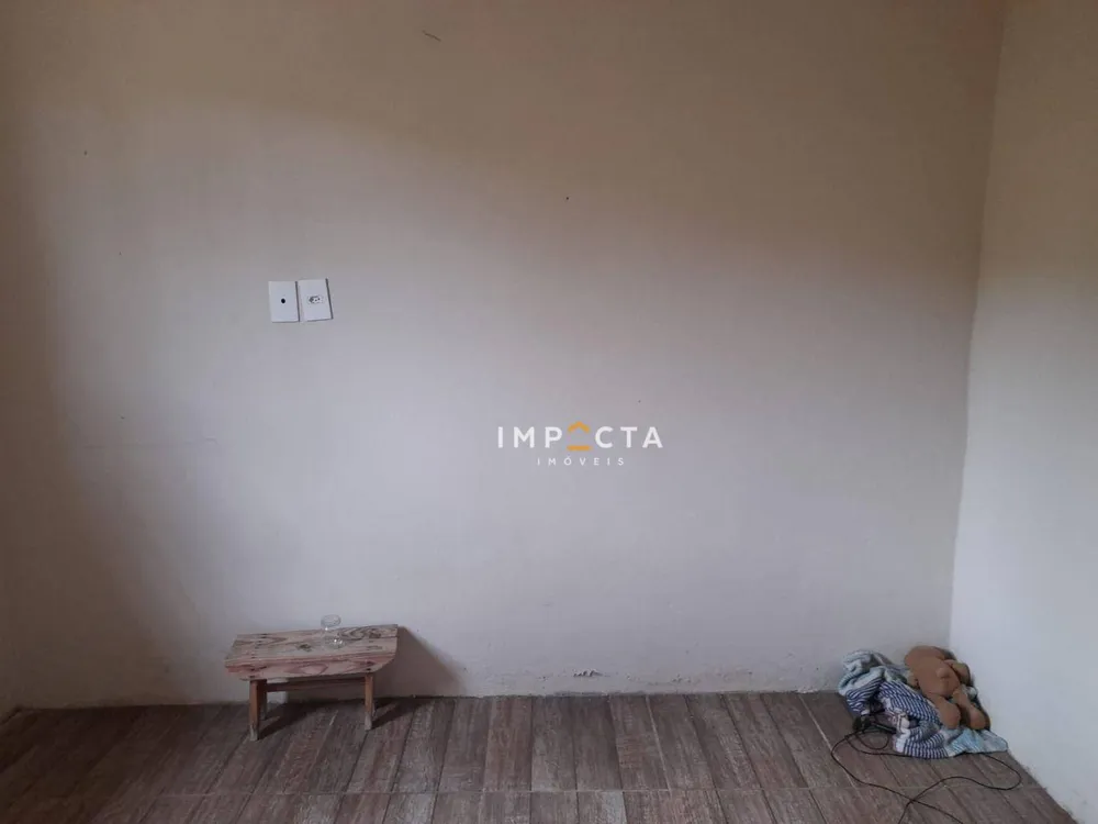 Sítio, 3 quartos, 650 m² - Foto 2