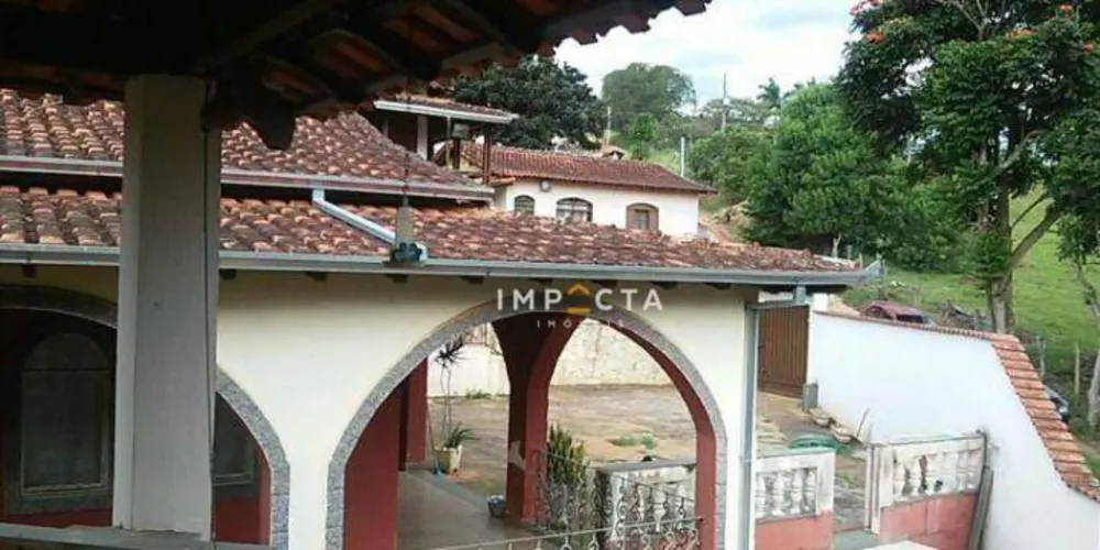 Chácara, 4 quartos, 1110 m² - Foto 2