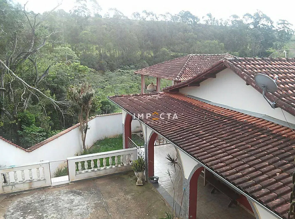 Chácara, 4 quartos, 1110 m² - Foto 1