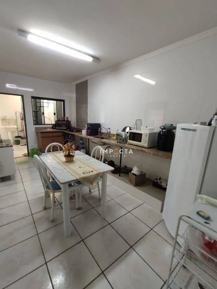 Casa, 2 quartos, 174 m² - Foto 1