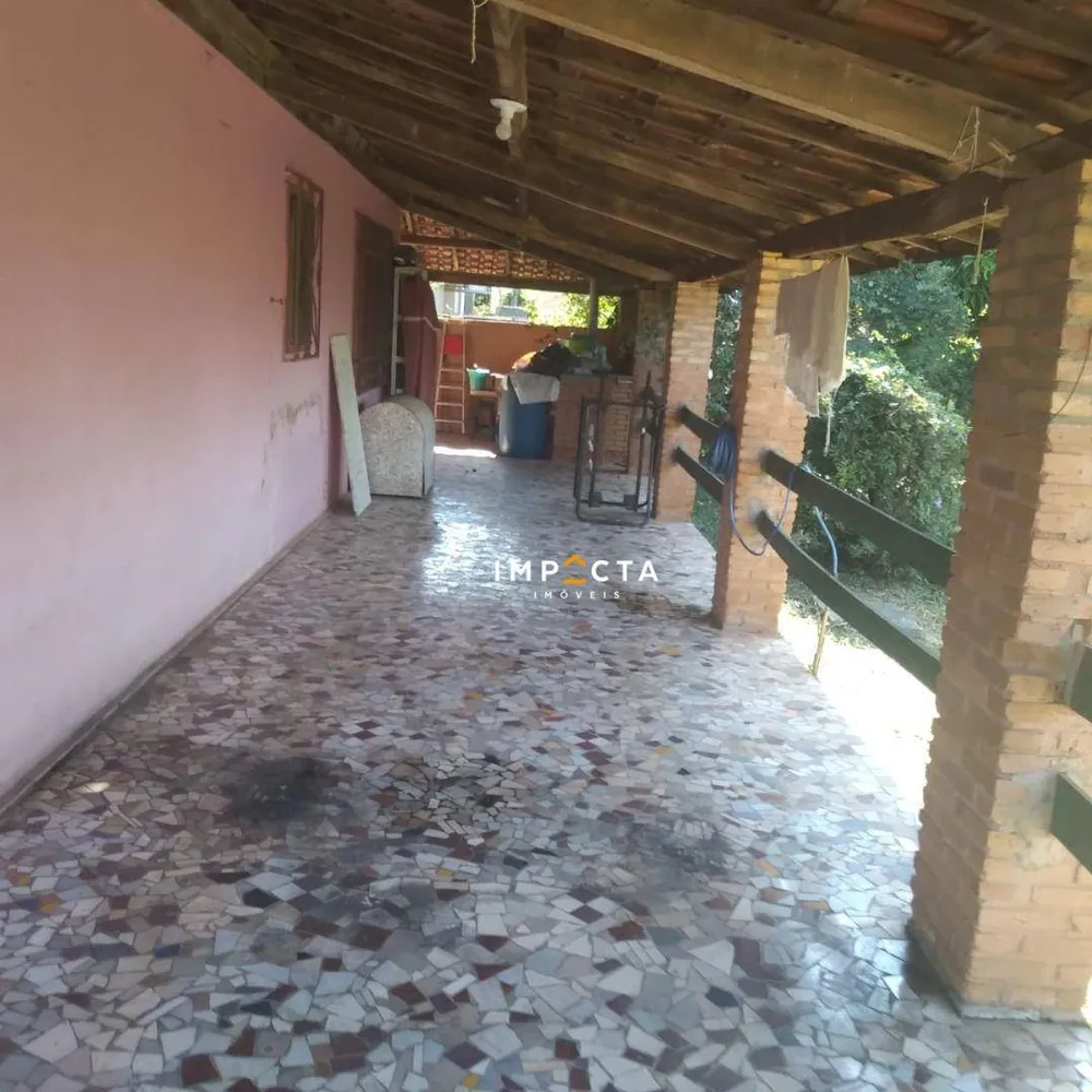 Chácara, 4 quartos, 1400 m² - Foto 1