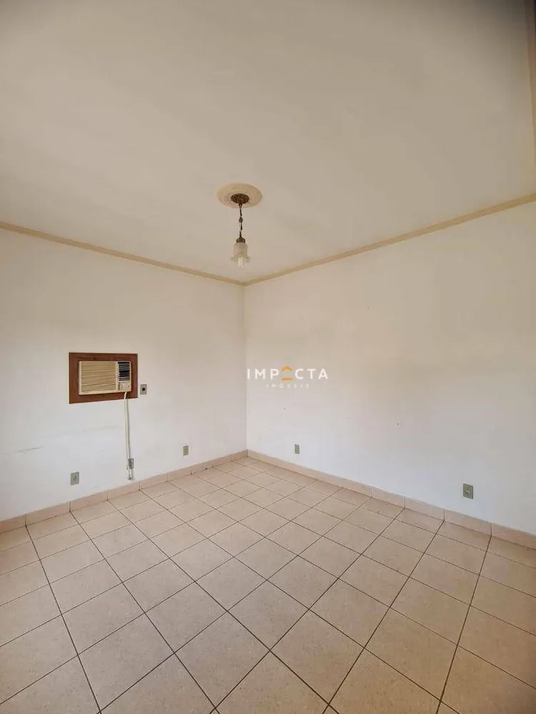 Casa, 6 quartos, 270 m² - Foto 2