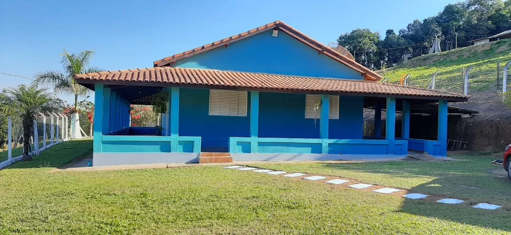 Chácara, 4 quartos, 2000 m² - Foto 1
