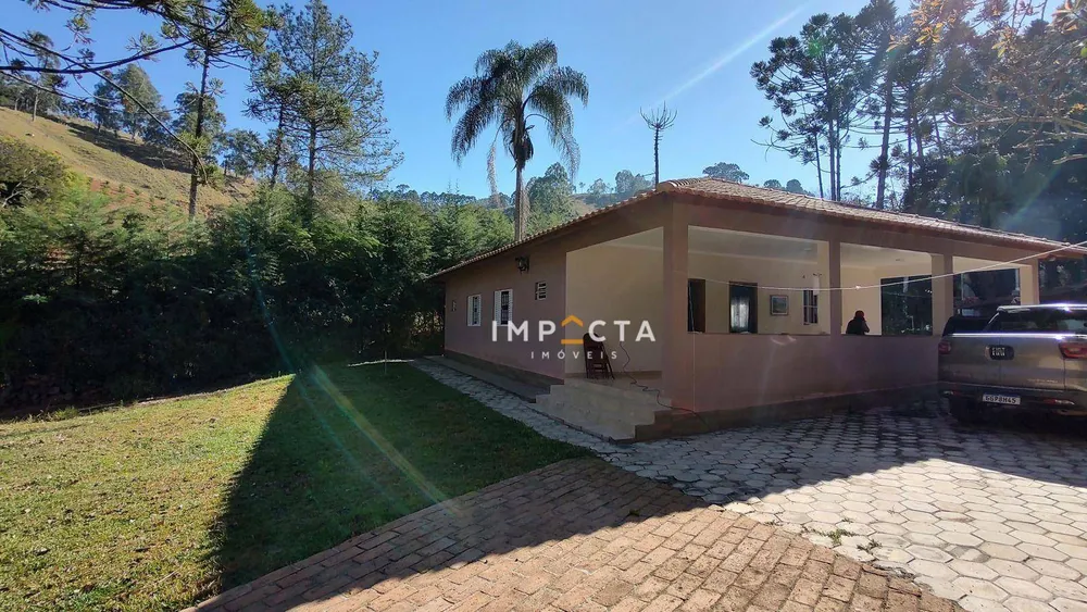 Chácara, 4 quartos, 5000 m² - Foto 1