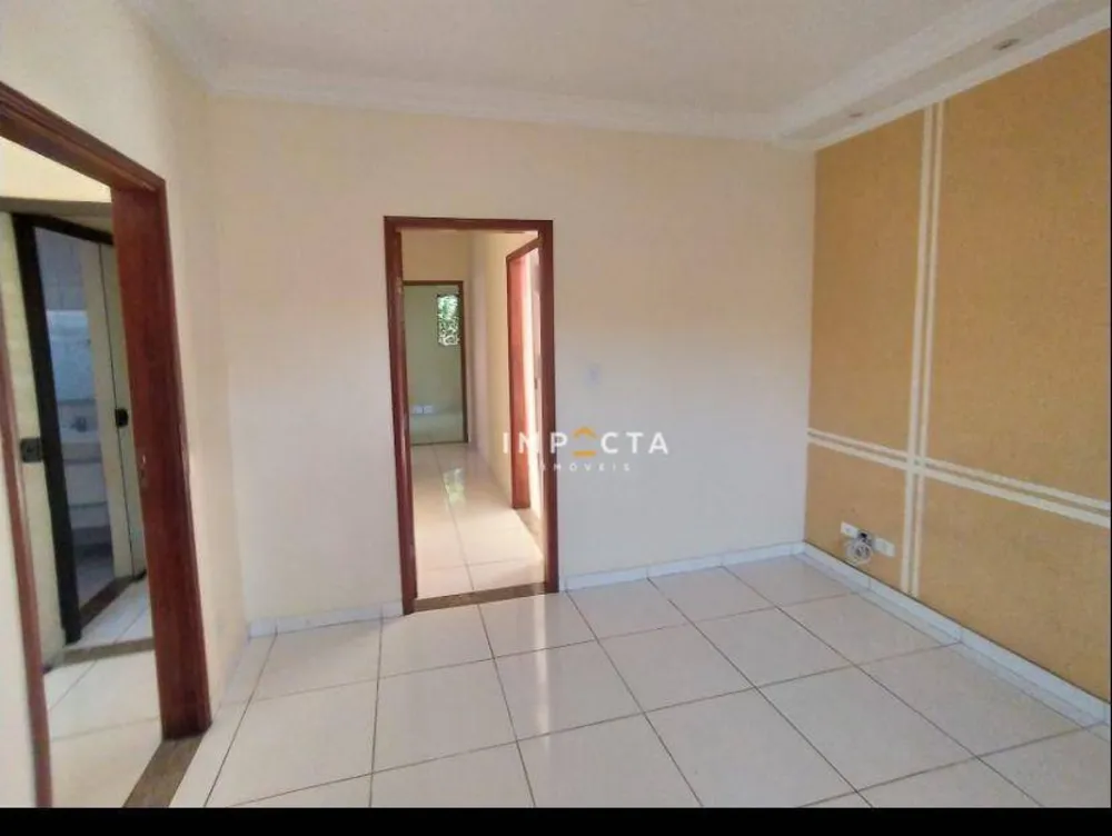 Casa, 3 quartos, 147 m² - Foto 2