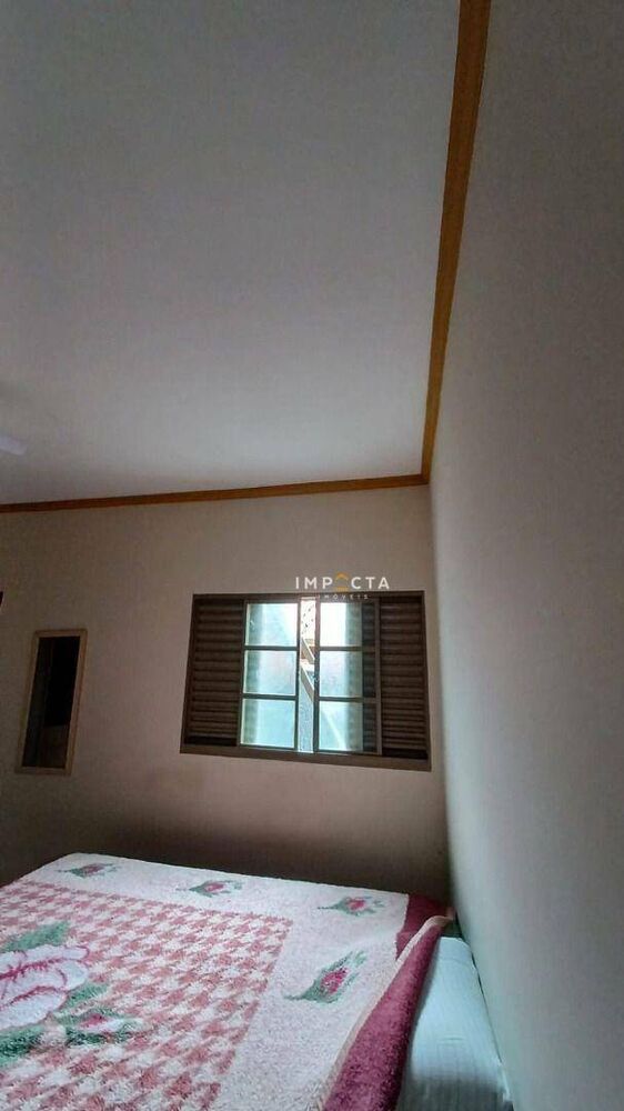 Casa, 3 quartos, 122 m² - Foto 1