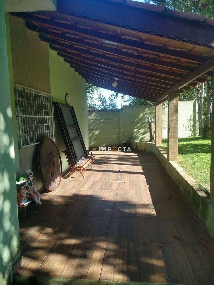 Chácara à venda com 3 quartos, 210m² - Foto 19