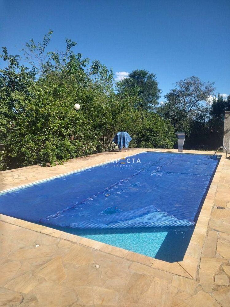 Chácara à venda com 3 quartos, 210m² - Foto 4