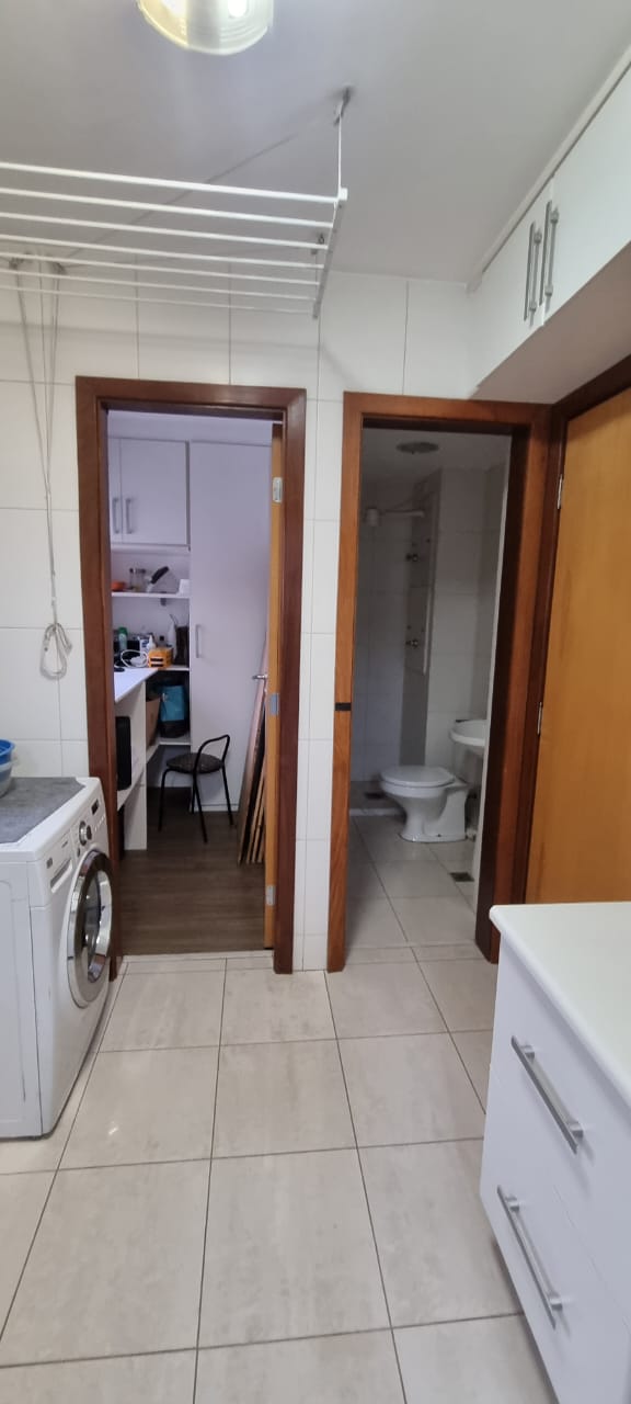 Apartamento à venda com 3 quartos, 190m² - Foto 10