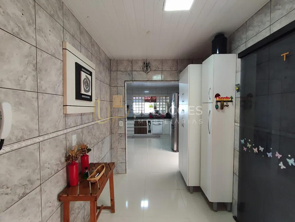Casa, 3 quartos, 300 m² - Foto 11