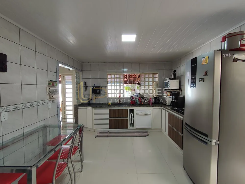 Casa, 3 quartos, 300 m² - Foto 9