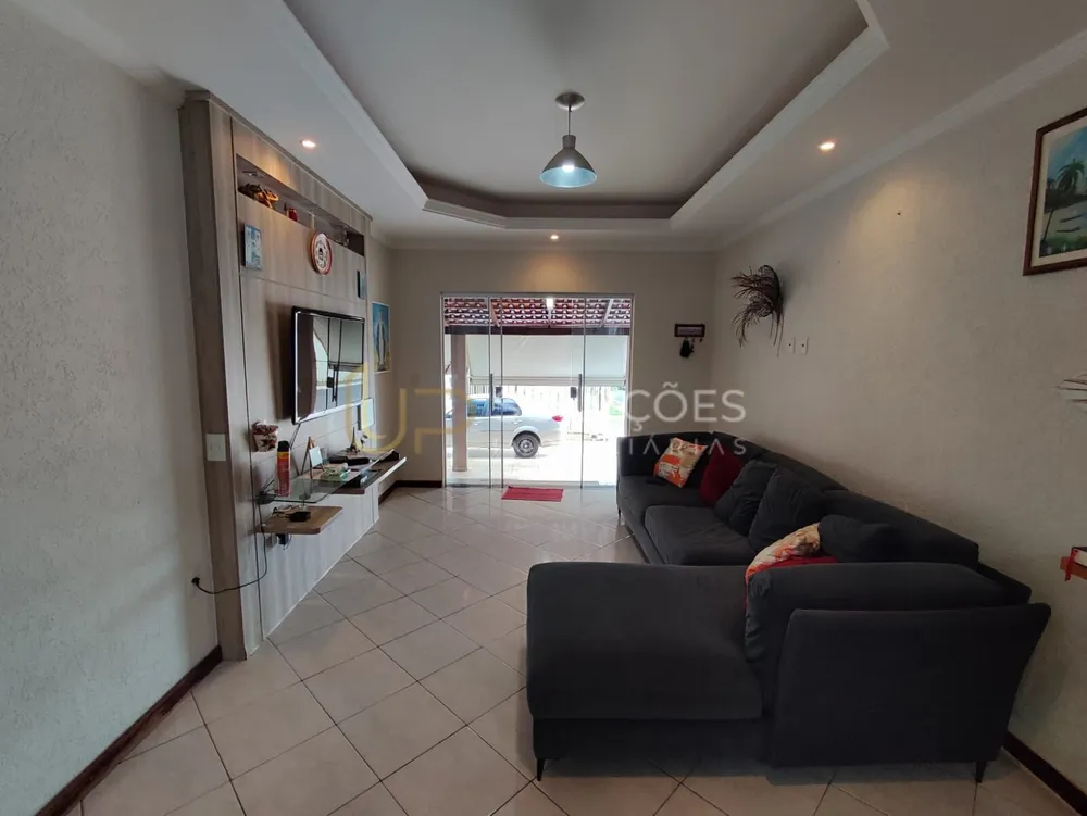 Casa, 2 quartos, 150 m² - Foto 1