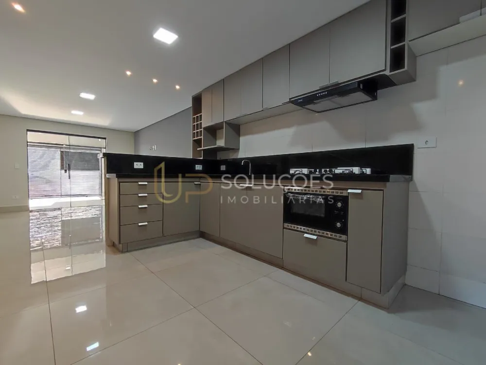 Casa, 3 quartos, 140 m² - Foto 1