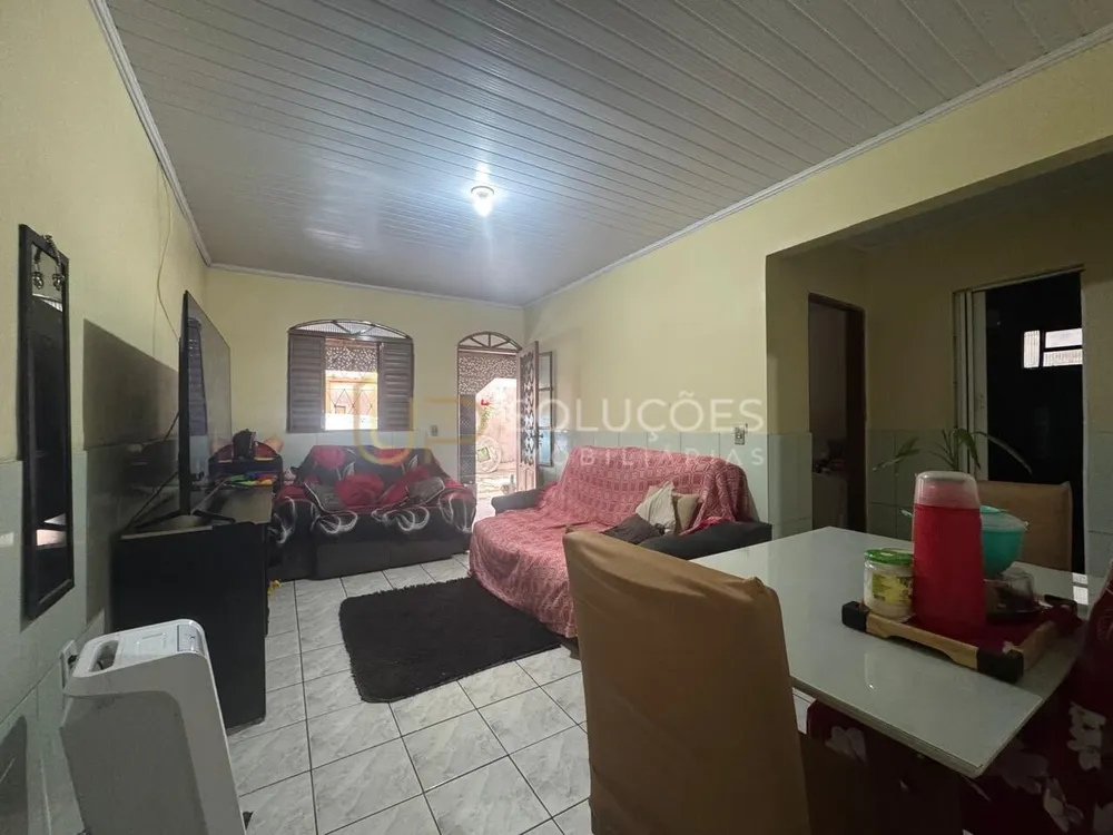 Casa, 2 quartos, 200 m² - Foto 4