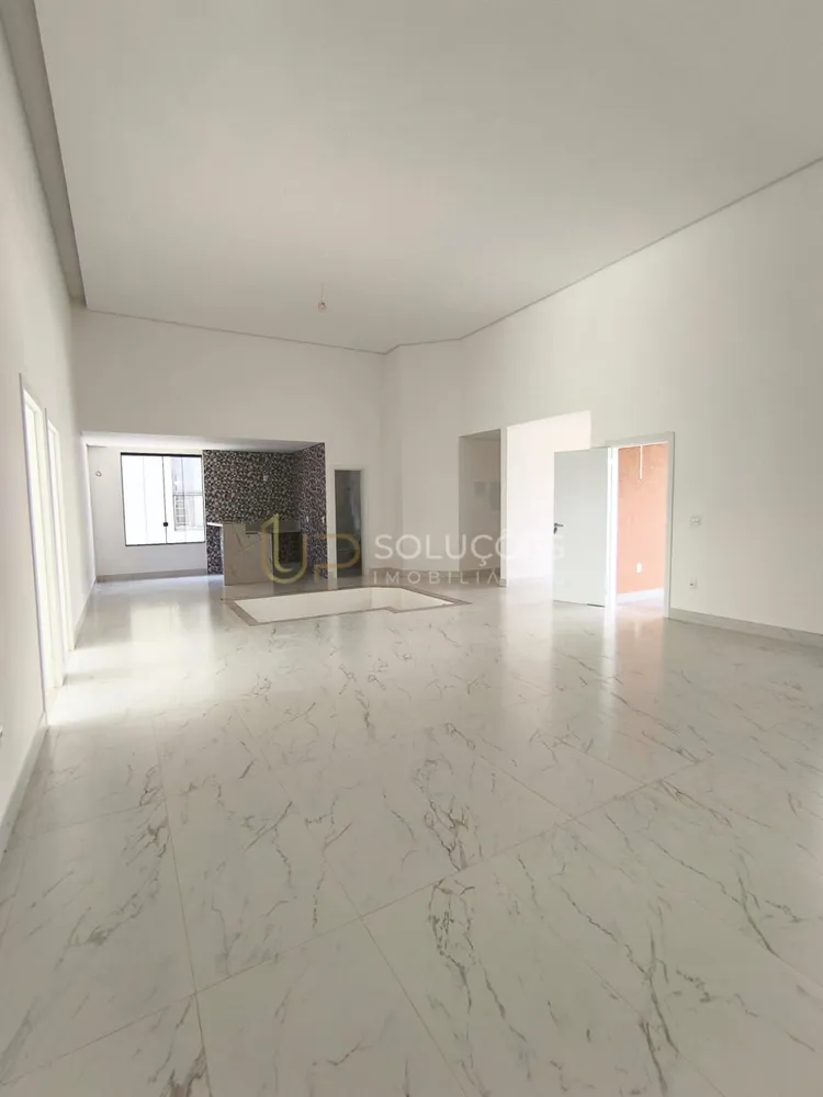 Casa, 2 quartos, 340 m² - Foto 2