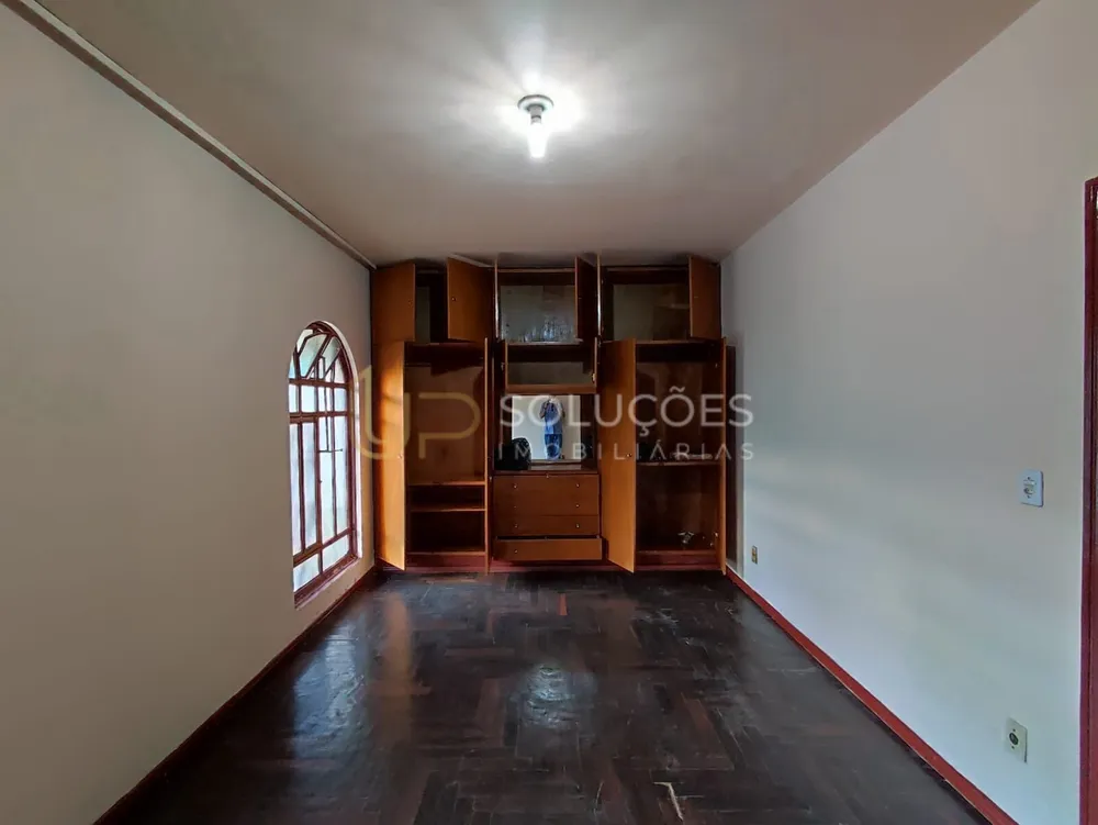 Casa, 3 quartos, 190 m² - Foto 1