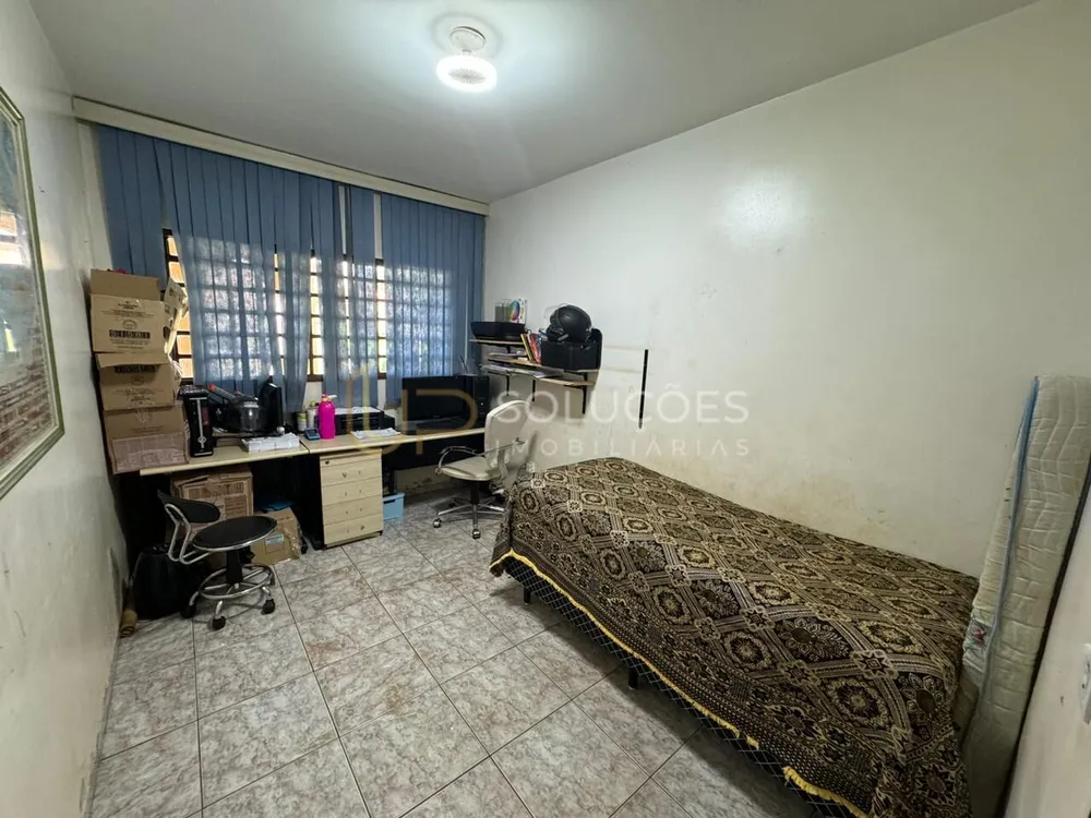 Casa, 4 quartos, 350 m² - Foto 9