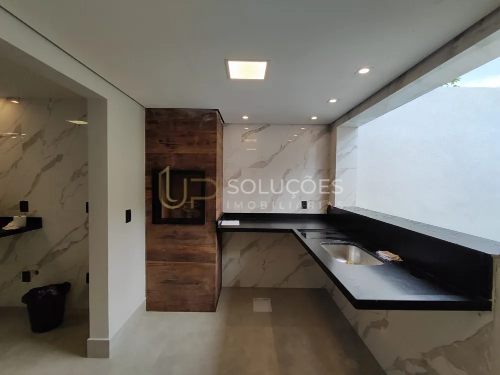 Casa, 3 quartos, 270 m² - Foto 2