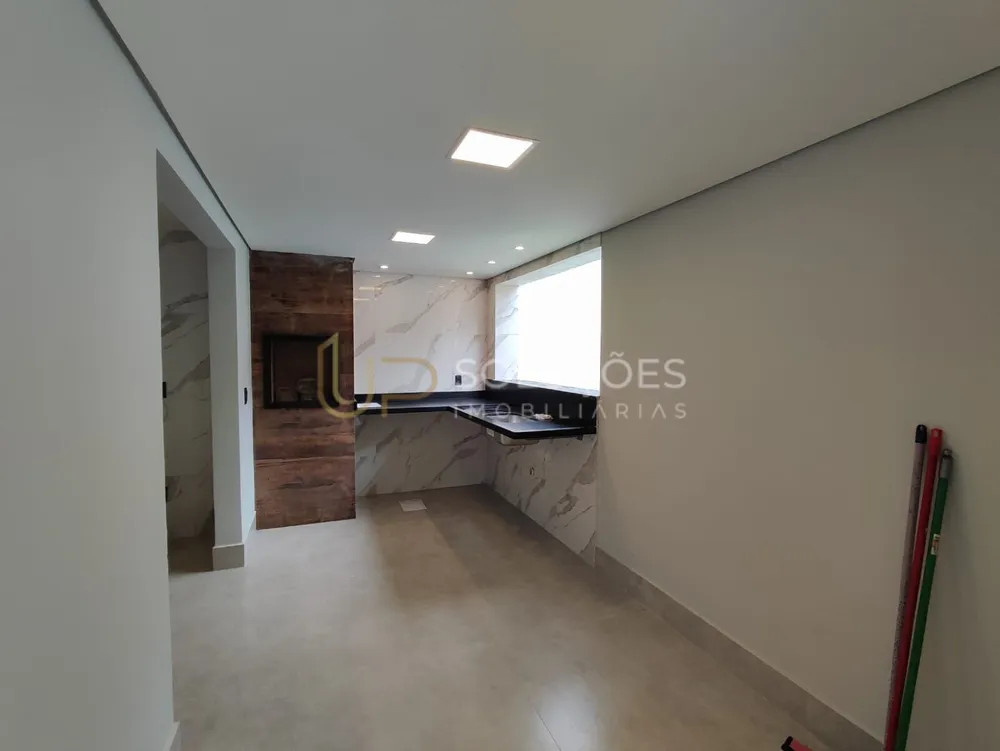 Casa, 3 quartos, 270 m² - Foto 3