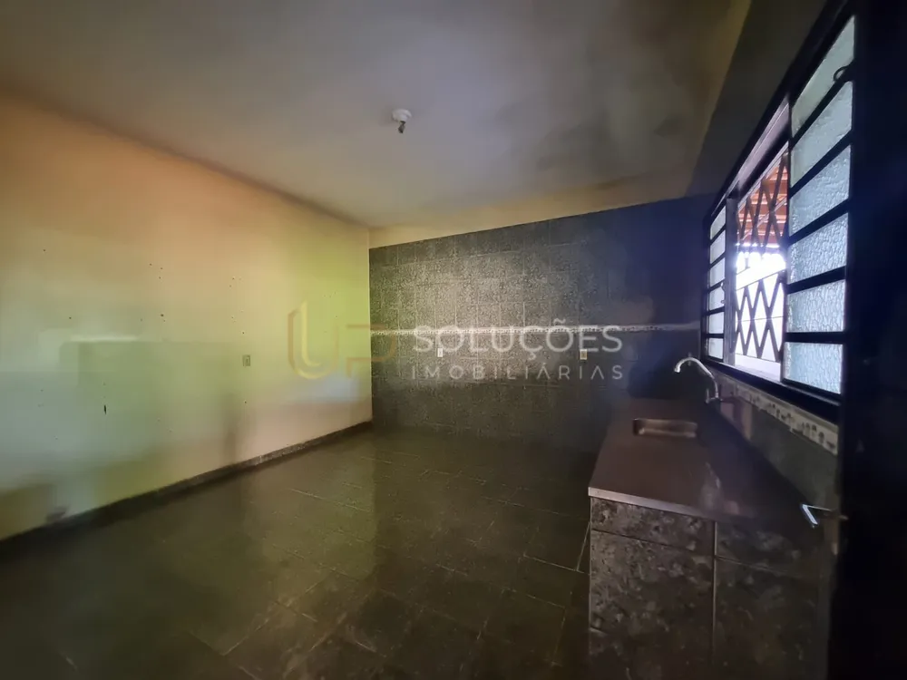Casa, 3 quartos, 360 m² - Foto 3