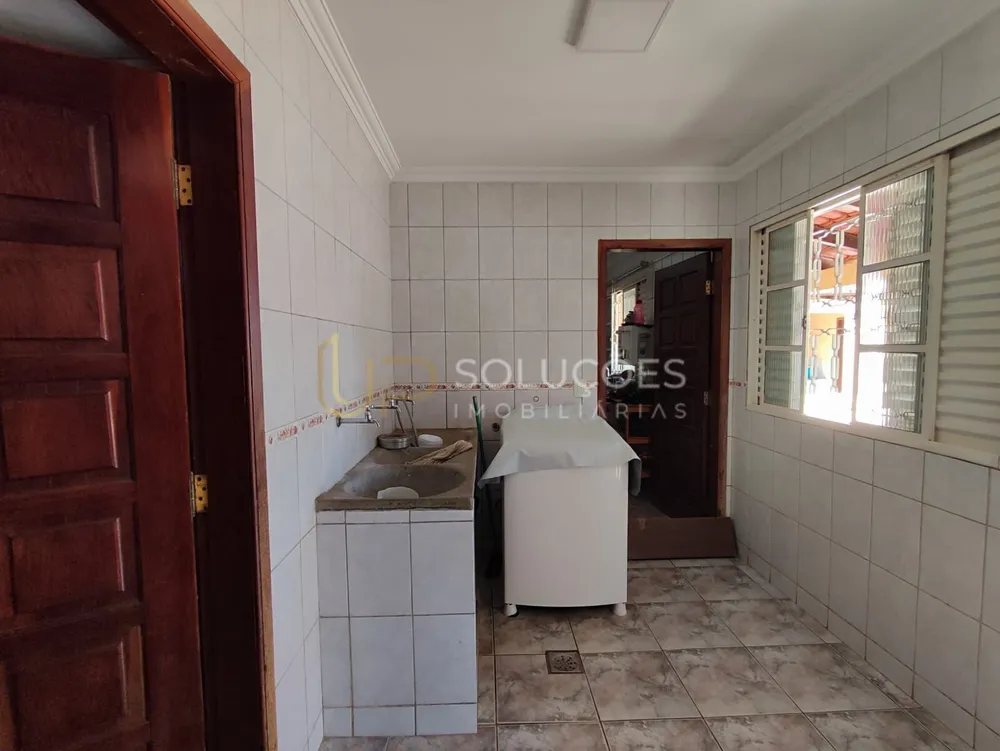 Casa, 4 quartos, 266 m² - Foto 12