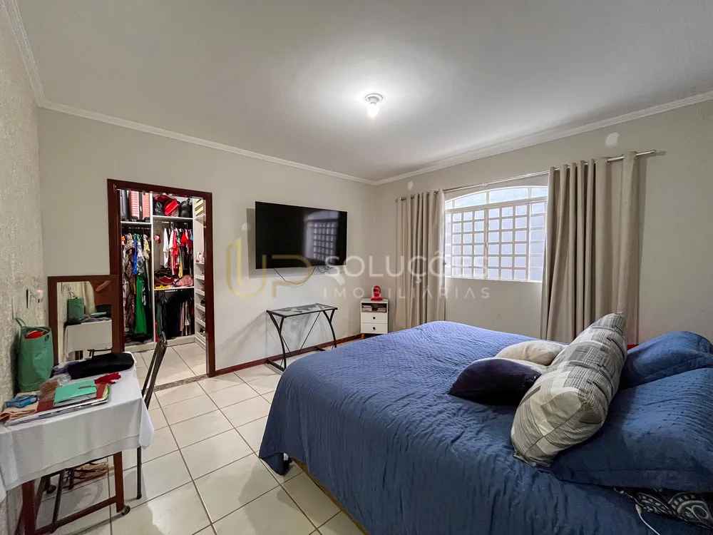 Casa, 3 quartos, 261 m² - Foto 8