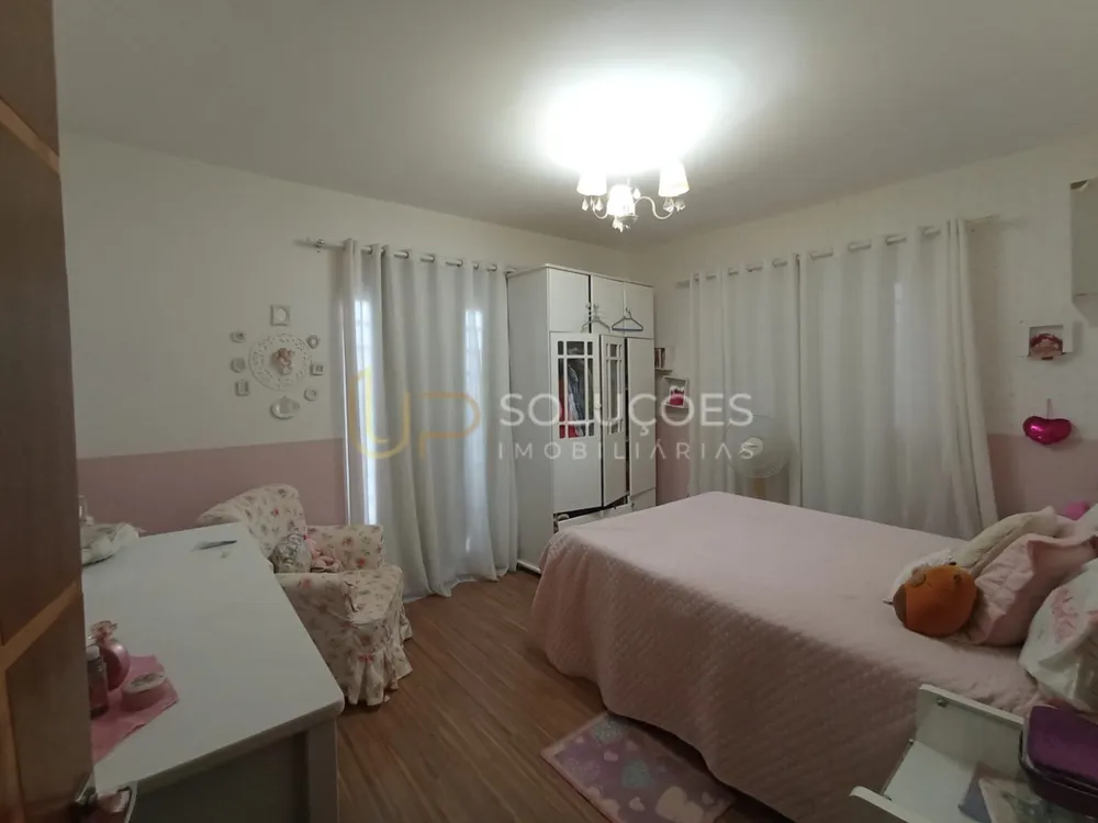 Casa, 4 quartos, 300 m² - Foto 11