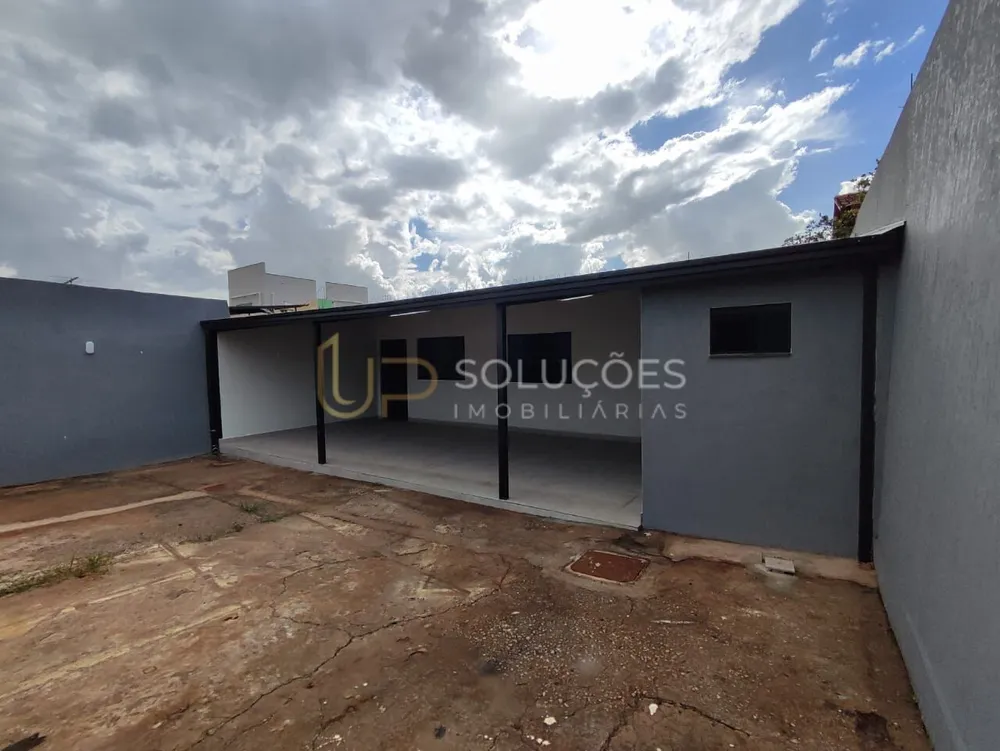 Casa, 2 quartos, 350 m² - Foto 1