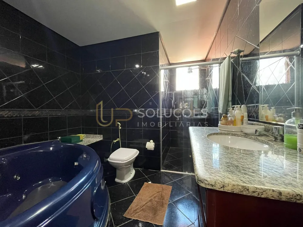 Sobrado, 3 quartos, 300 m² - Foto 1