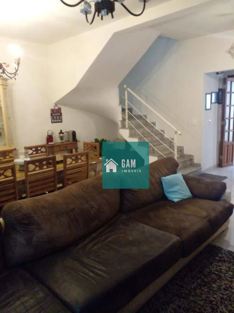 Sobrado, 3 quartos, 200 m² - Foto 1