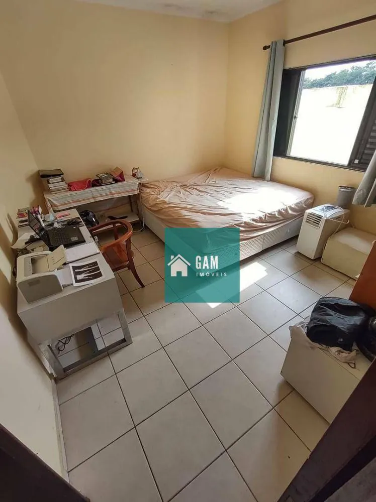 Sobrado, 4 quartos, 200 m² - Foto 1