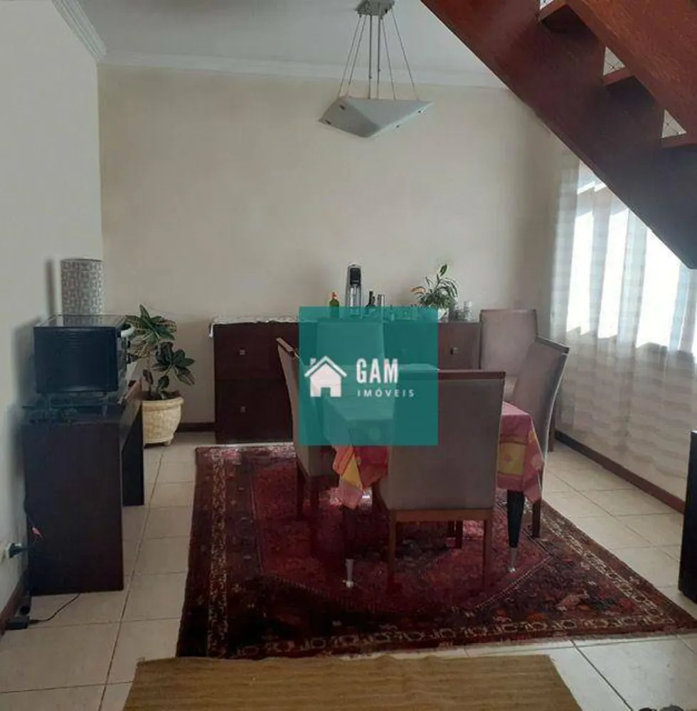 Sobrado, 3 quartos, 232 m² - Foto 1