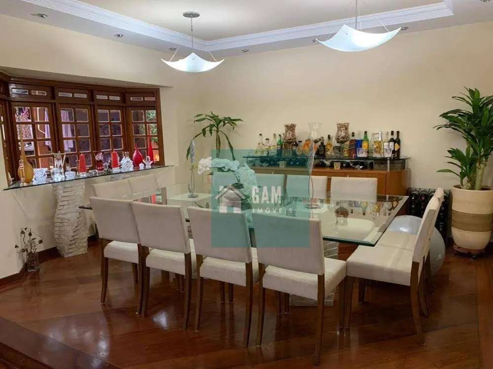 Sobrado, 4 quartos, 260 m² - Foto 1
