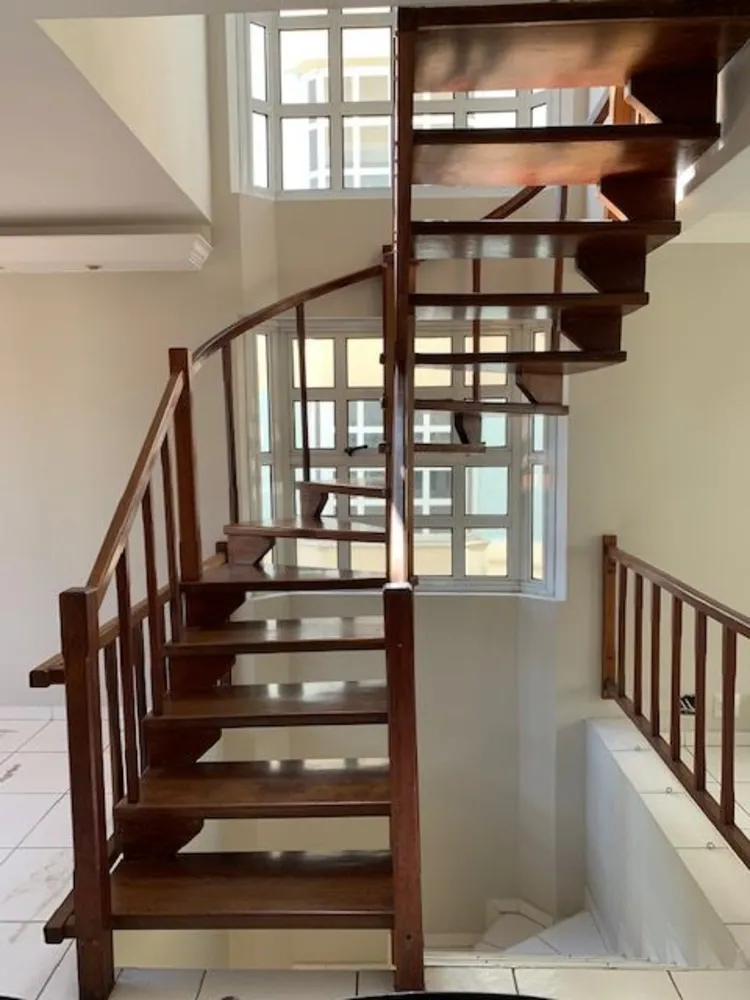Sobrado, 3 quartos, 215 m² - Foto 4