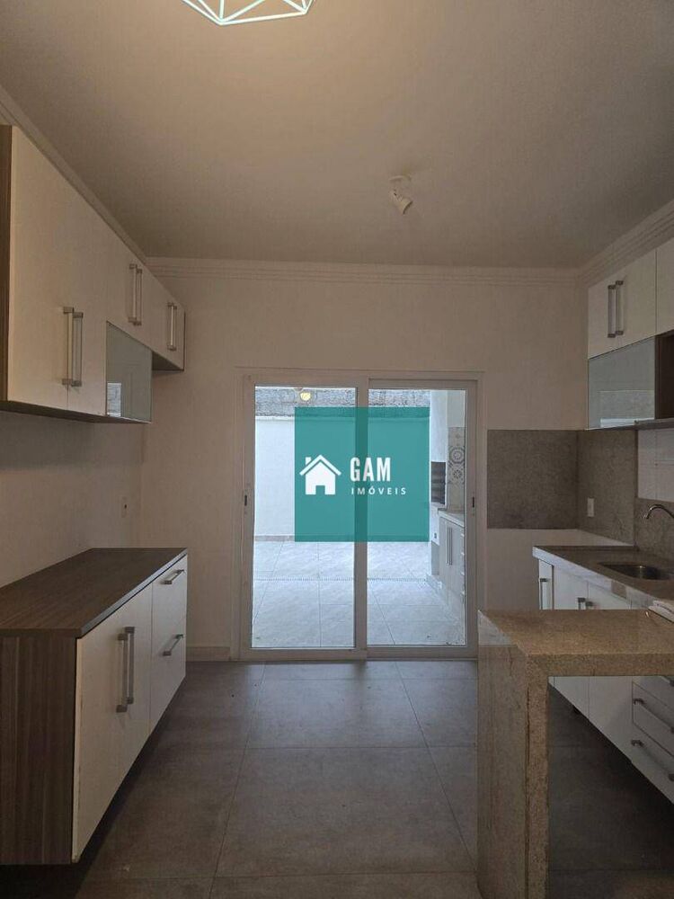 Sobrado à venda e aluguel com 3 quartos, 110m² - Foto 5