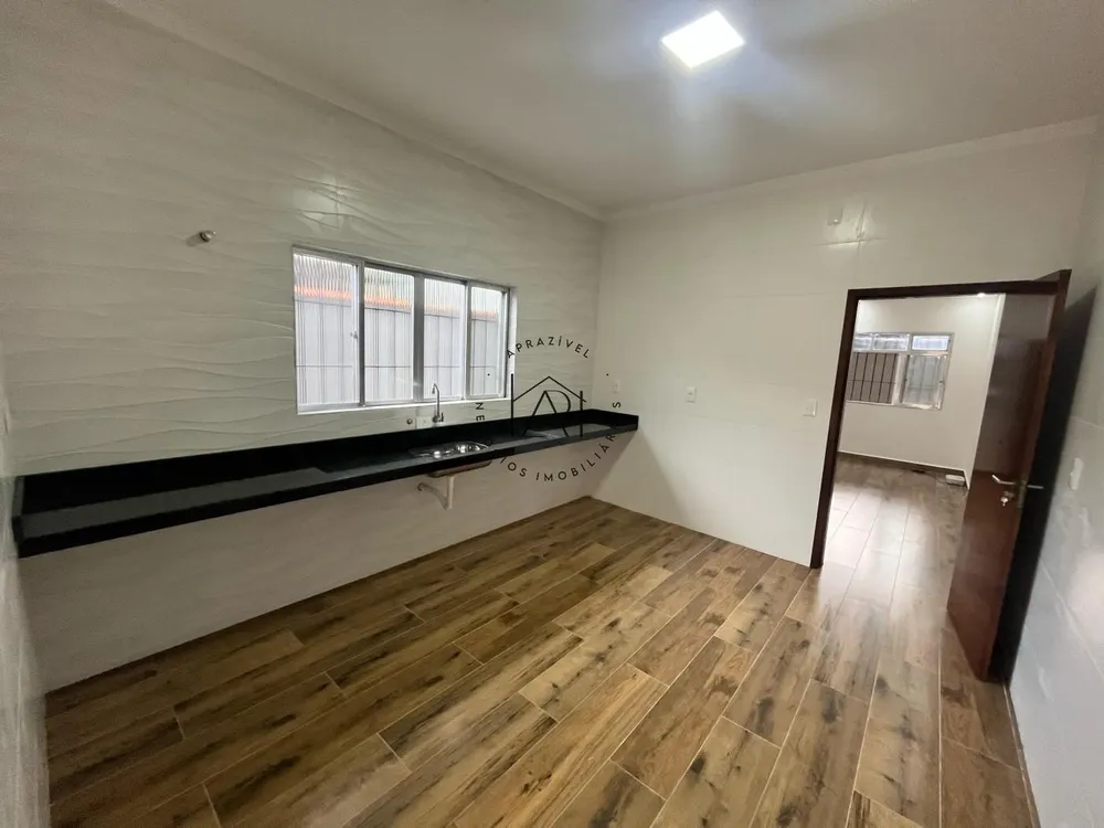 Casa, 4 quartos, 190 m² - Foto 2