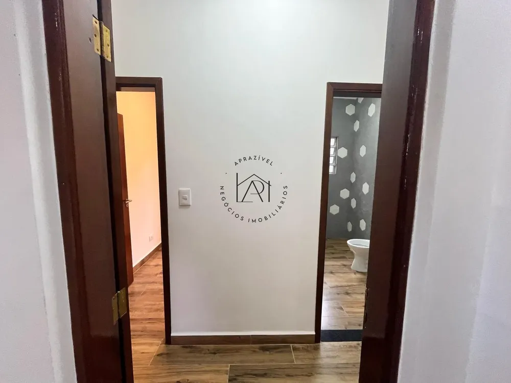 Casa, 4 quartos, 190 m² - Foto 1