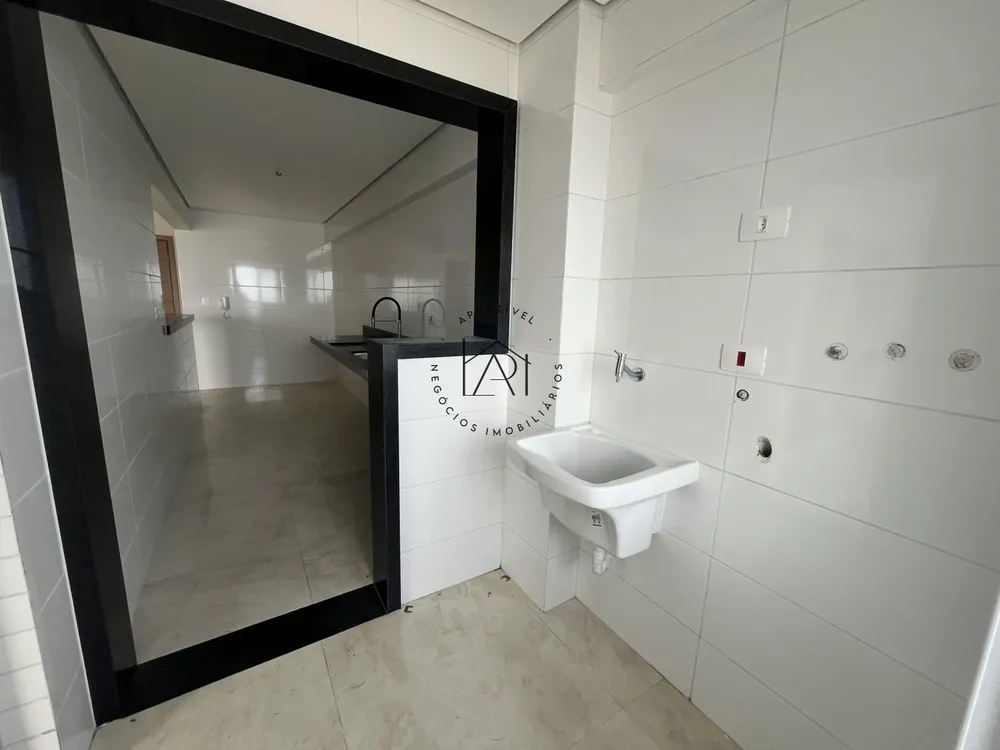 Apartamento, 3 quartos, 120 m² - Foto 1
