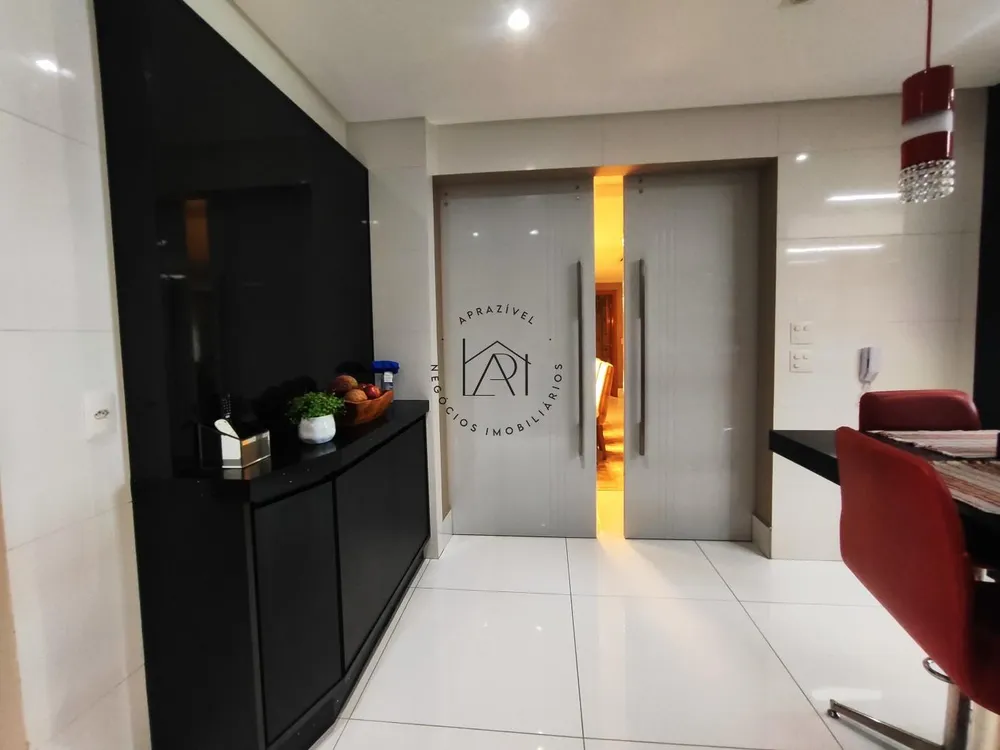 Apartamento, 4 quartos, 250 m² - Foto 1