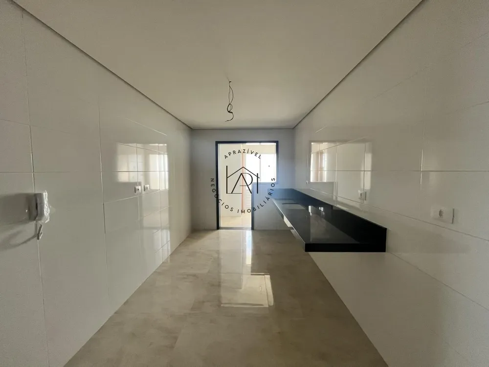 Apartamento, 3 quartos, 140 m² - Foto 2