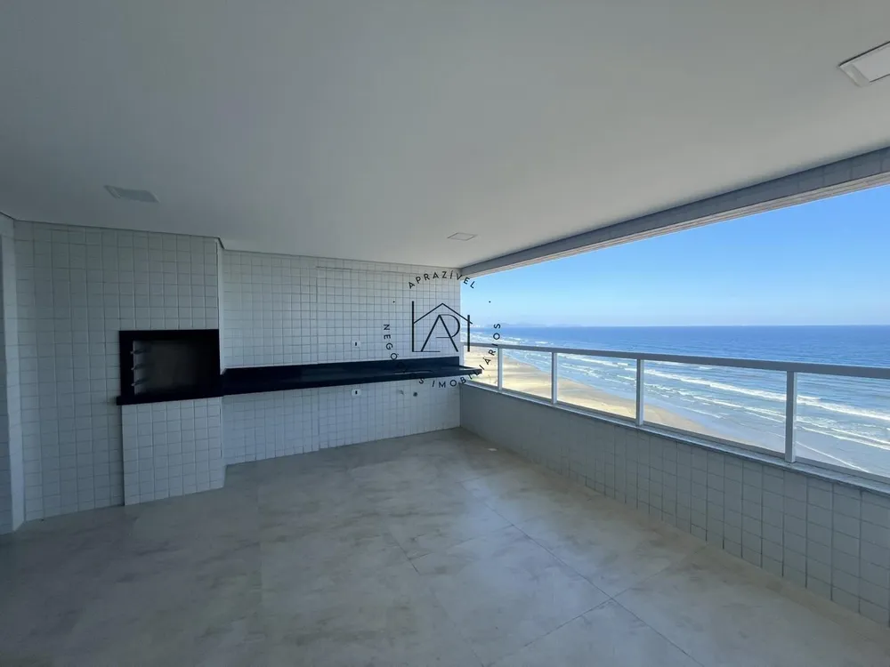 Apartamento, 3 quartos, 140 m² - Foto 1
