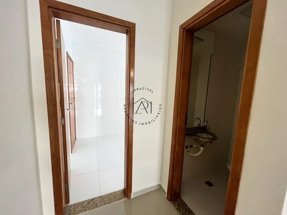 Apartamento, 3 quartos, 130 m² - Foto 2