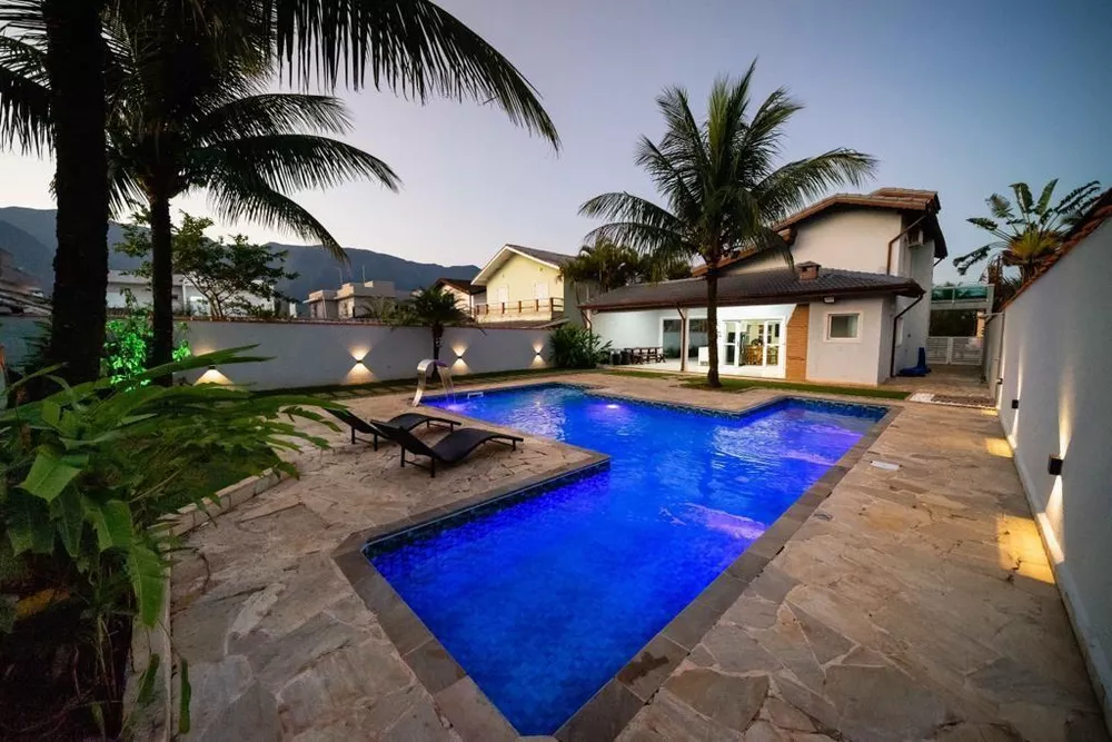 Casa, 6 quartos - Foto 1